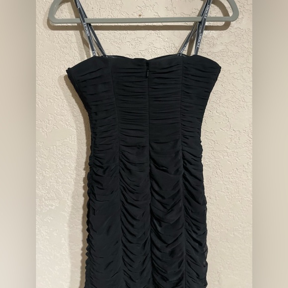 Zac Posen | Ruched Tulle Body-Con Gown Size: 4 - Picture 8 of 10